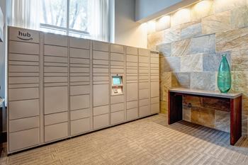 Amazon hub lockers